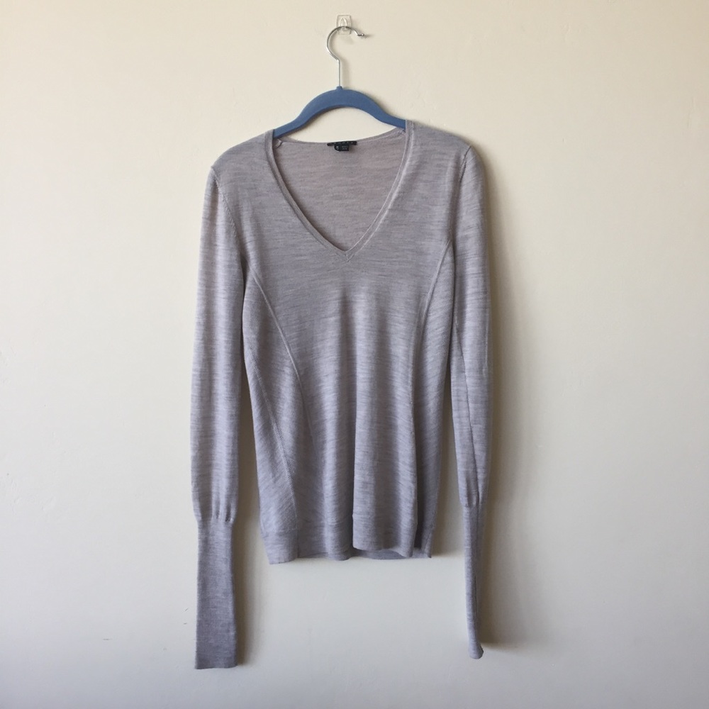 Gorgeous Theory Beige Wool Long Sleeve!